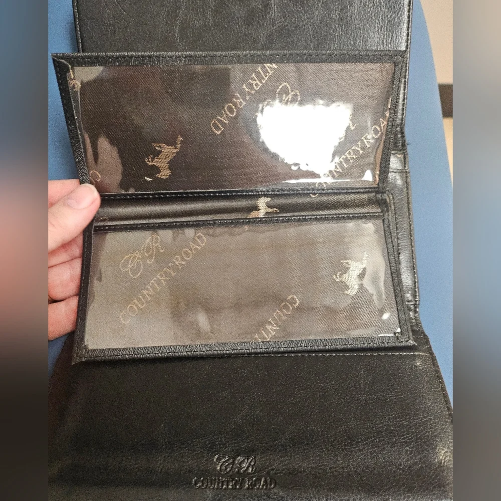 Texas‎ Mom Wallet